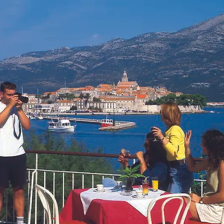 Park 2* Korčula