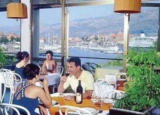 Hotel Park 2*